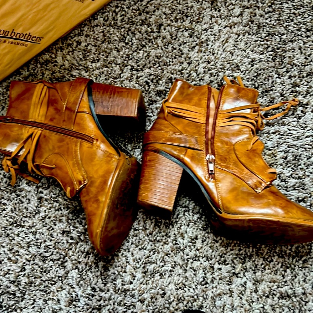 Heeled boots size 9